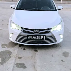 Toyota Camry 2017
