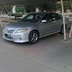 Toyota Camry 2010