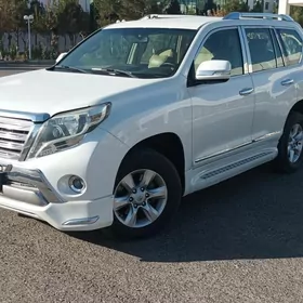 Toyota Land Cruiser Prado 2011