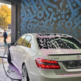 Mercedes-Benz E350 2013