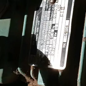 Электродвигатель