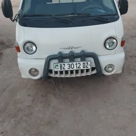 Hyundai H100 2001
