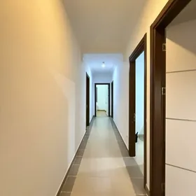 Нефтегаз Элитка 4 ком 8 этаж