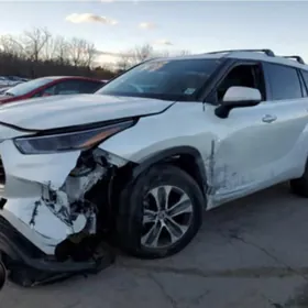 Toyota Highlander 2022