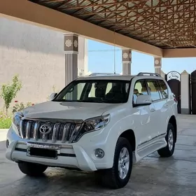 Toyota Land Cruiser Prado 2014