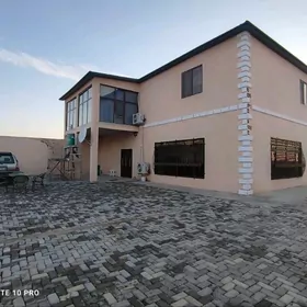 Продаётся 2ых этажный  дом