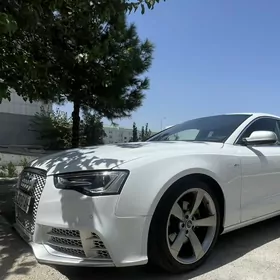 Audi A5 2010
