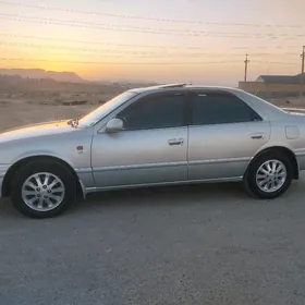 Toyota Camry 2001
