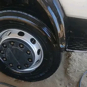 Kamaz bez kamer teker