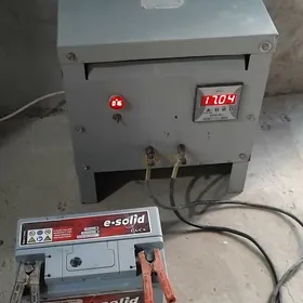 Zarÿatnik Akummulÿator ücin