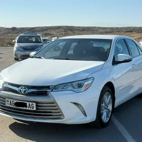 Toyota Camry 2017