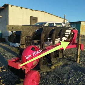 PLUH AÝLANÝANÇY HYTAÝ