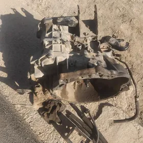 carolla karobka 2005