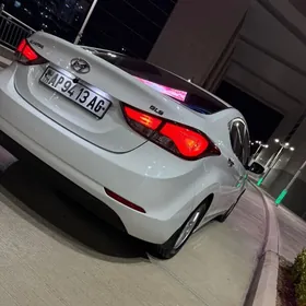 Hyundai Elantra 2014