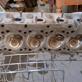 БМВ головка  мотор м 30  / 3.5