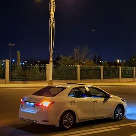 Toyota Corolla 2015