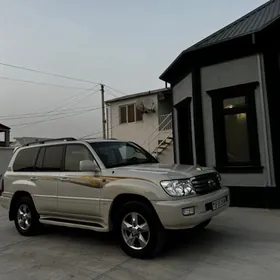 Toyota Land Cruiser 2004