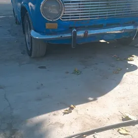Lada 2104 1980