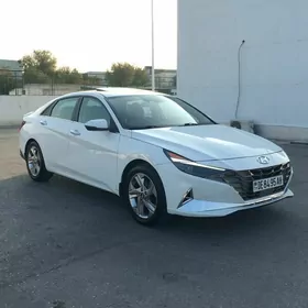 Hyundai Elantra 2021