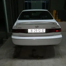 Toyota Camry 2001