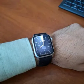 Apple watch 9