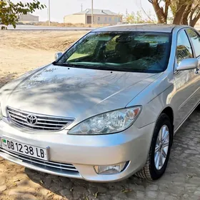 Toyota Camry 2005