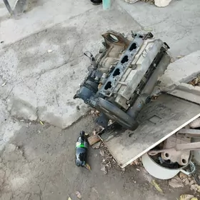 двигатель 1.8