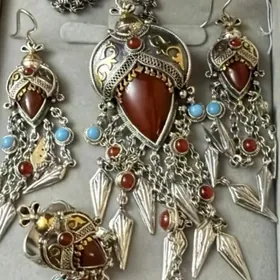 kumush komplekt gyssagly