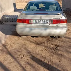 Toyota Camry 2001