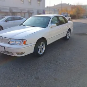 Toyota Avalon 1999