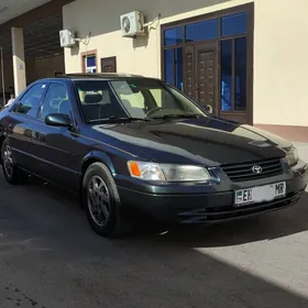 Toyota Camry 1997