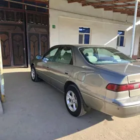 Toyota Camry 1998