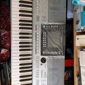 СИНТЕЗАТОР YAMAHA PSR-S910