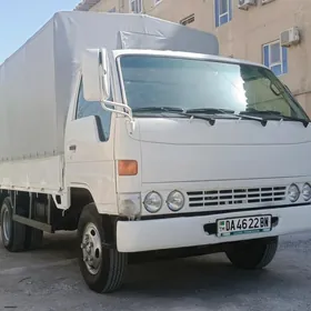 Toyota Dyna 2001