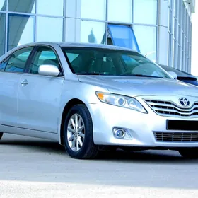 Toyota Camry 2010