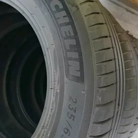 235 65 17 Mishelin 23ýyly