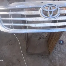 аблицовка Hilux