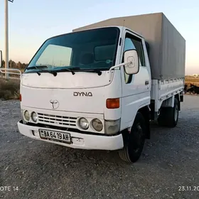 Toyota Dyna 2001