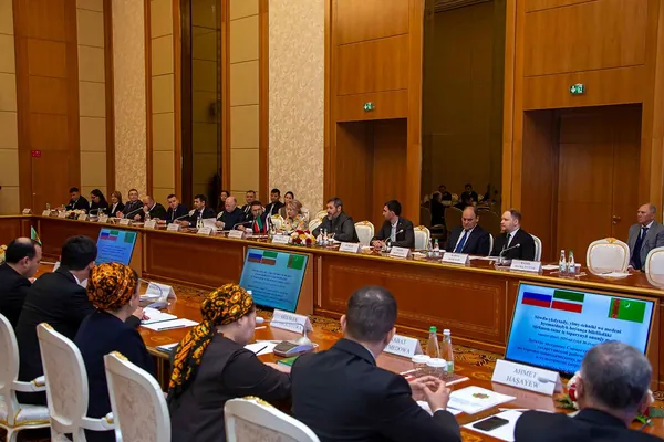 Tatarystan Türkmenistanda söwda öýüni açmak meýilnamalary barada aýtdy