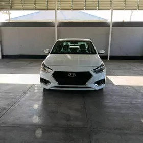 Hyundai Accent 2021