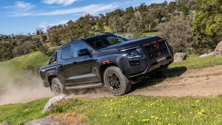 Nissan представила новое поколение пикапа Navara