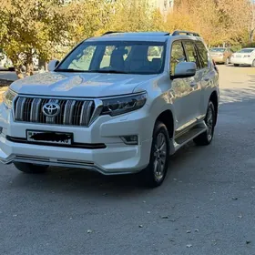 Toyota Land Cruiser Prado 2018