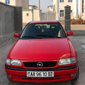 Opel Astra 1995