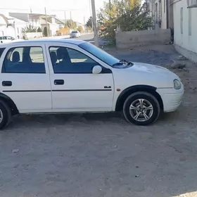 Opel Vita 1997