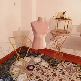 Satlyk bukja bezegler