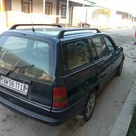 Opel Astra 1993