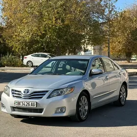 Toyota Camry 2011