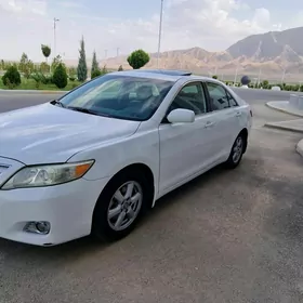 Toyota Camry 2010