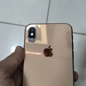 iPhone XS
