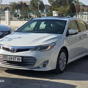 Toyota Avalon 2013